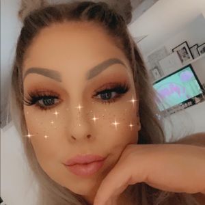 Meet your Posher, Ashleeykay